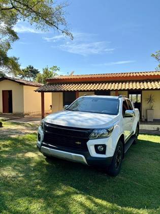 CHEVROLET S10 2.8 16V TURBO DIESEL HIGH COUNTRY CD 4X4 AUTOMÁTICO